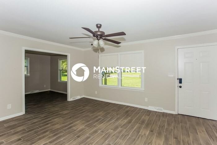 6336 Bandy Dr - Photo 5 of 16