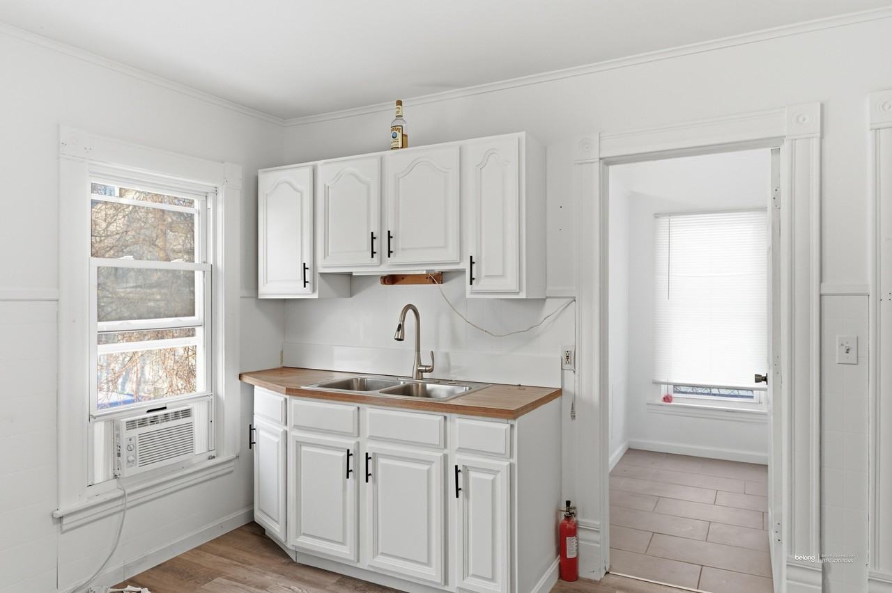 107 Charles Ave #2 - Photo 4 of 29