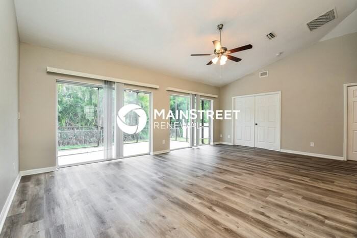 9060 Pineapple Rd - Photo 4 of 16