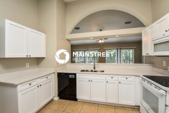 9060 Pineapple Rd - Photo 7 of 16