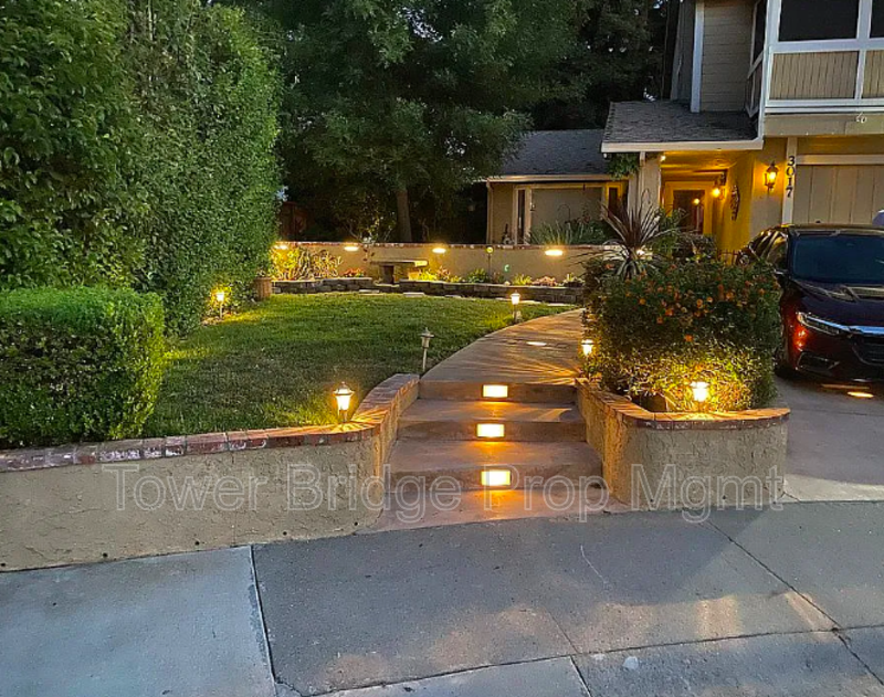 3017 Brookstone Way - Photo 2 of 3