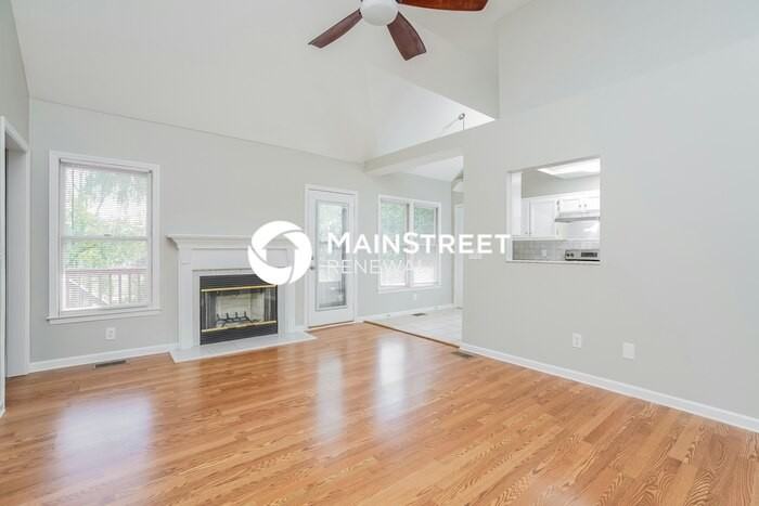 5416 Roxborough Pt - Photo 4 of 17