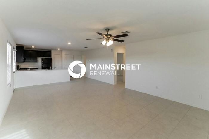 3101 Helix Bay Dr - Photo 3 of 17