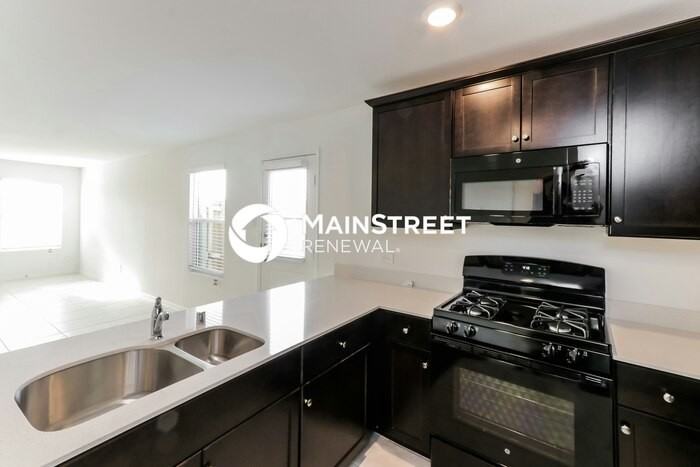 3101 Helix Bay Dr - Photo 5 of 17