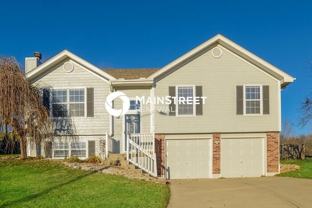 1222 Sw Windcrest Ct - Photo 1 of 1