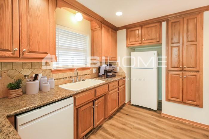 3713 Summerwind Ave - Photo 3 of 19