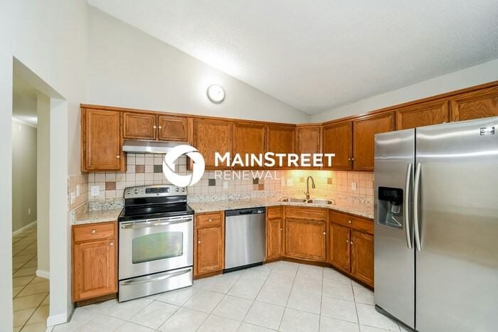 1871 Alberta Ct S - Photo 7 of 16