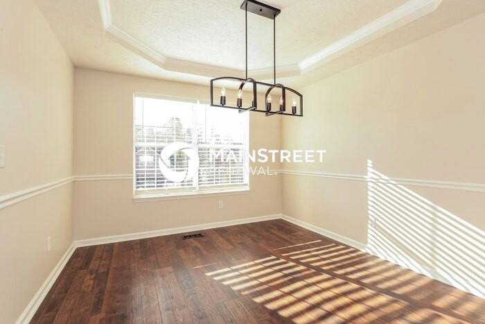 1306 Georgetown Dr - Photo 6 of 17