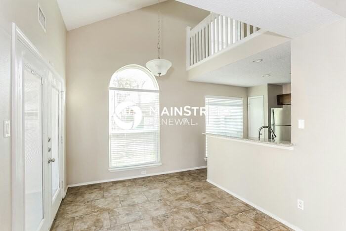 908 Galaxy Dr - Photo 4 of 17