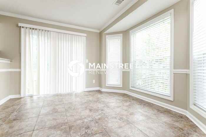 4399 Barclay Way - Photo 5 of 16