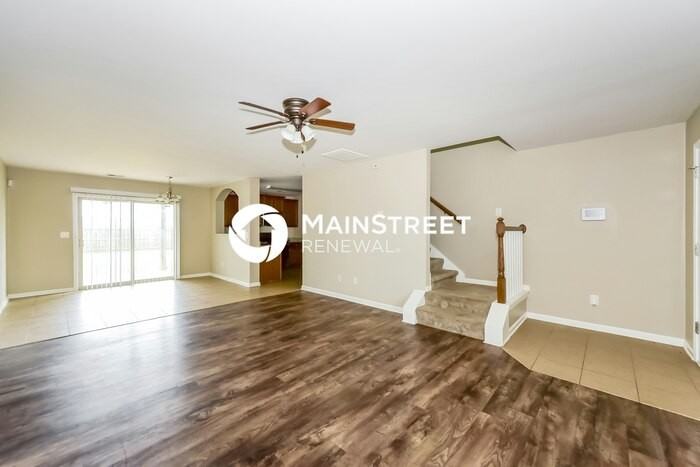 141 Union Station Dr - Photo 2 of 17