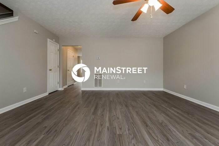 3798 Waldrop Ln - Photo 6 of 17