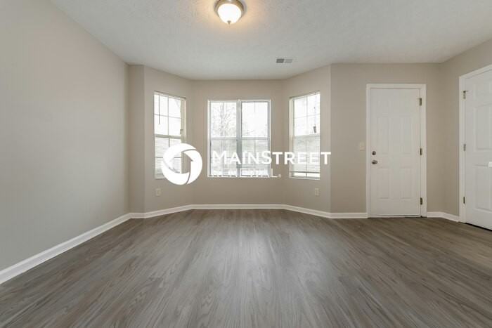 3798 Waldrop Ln - Photo 7 of 17