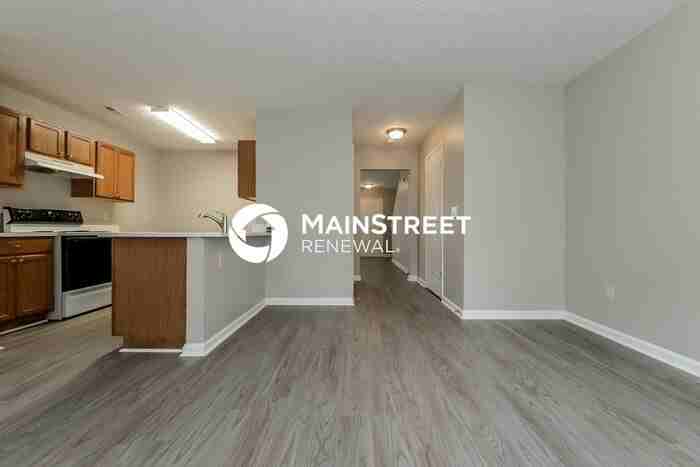 3798 Waldrop Ln - Photo 7 of 17