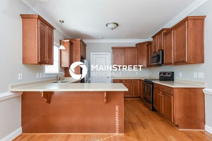 108 Victor Ct - Photo 5 of 17