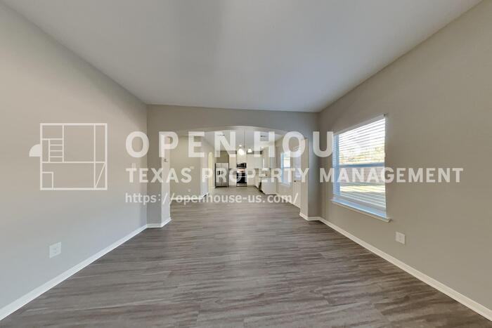 4319 Mt Vinson Way - Photo 6 of 21