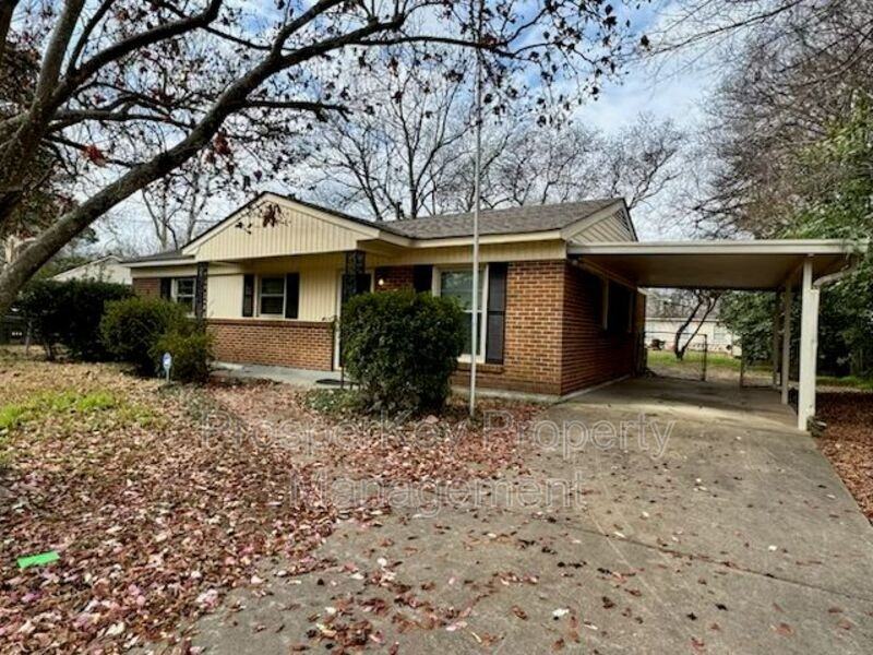 4035 Keating Dr - Photo 2 of 15