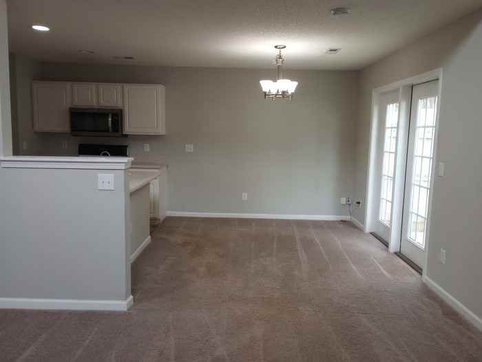 108 Lacombe Ct - Photo 6 of 39