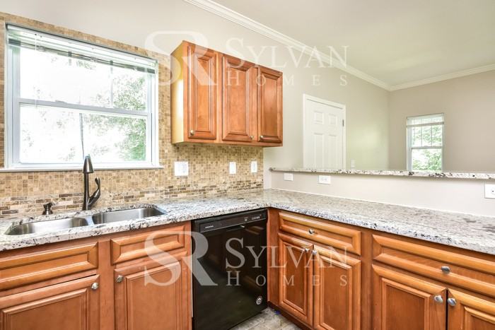 1006 Hightower Rd Nw - Photo 7 of 15