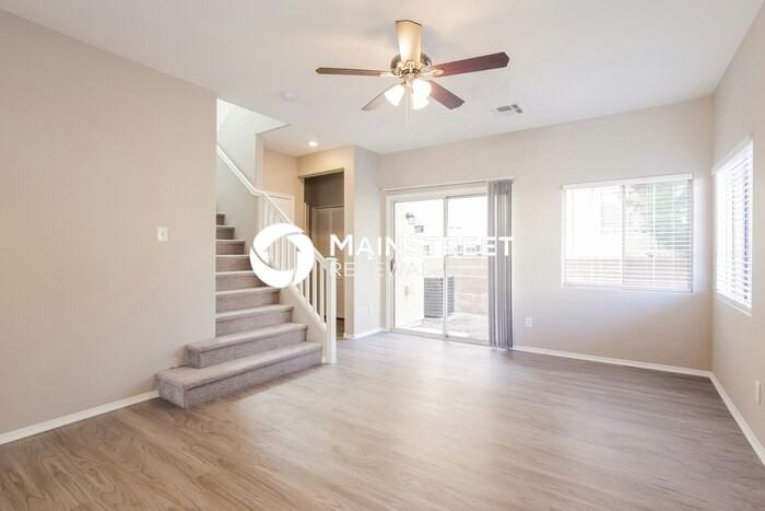 10521 Table Lands Ct - Photo 4 of 16