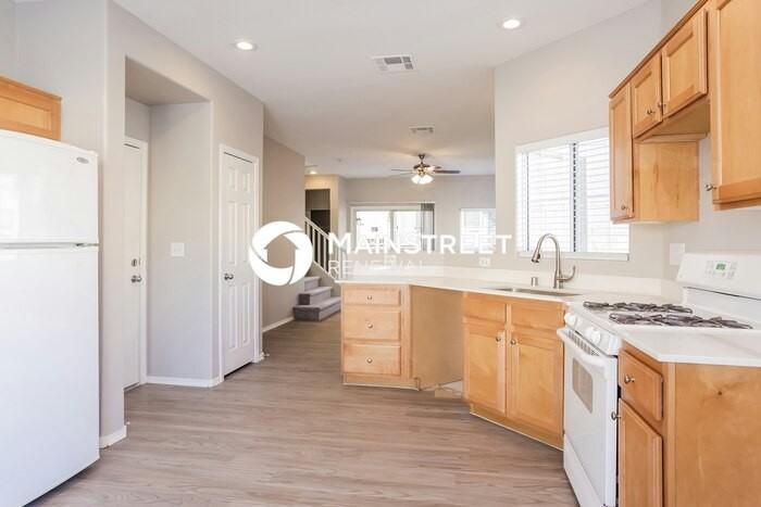10521 Table Lands Ct - Photo 6 of 16