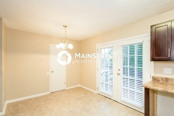 4545 Sahara Dr Sw - Photo 4 of 14