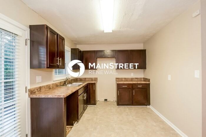 4545 Sahara Dr Sw - Photo 6 of 14