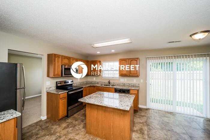 5203 Weeping Cherry Dr - Photo 4 of 17