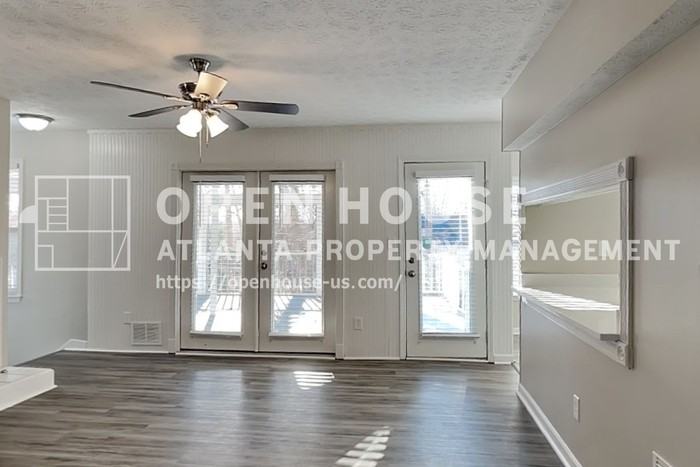 4440 Coventry Ct Ne - Photo 5 of 38