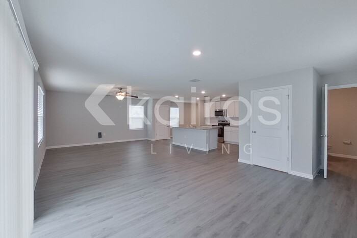 8694 Sw 43rd Ter - Photo 6 of 34