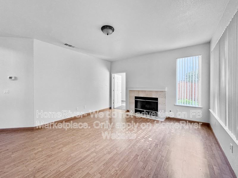 3014 Carmelo Ln - Photo 5 of 21