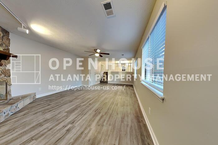 3406 Deshong Dr - Photo 6 of 20