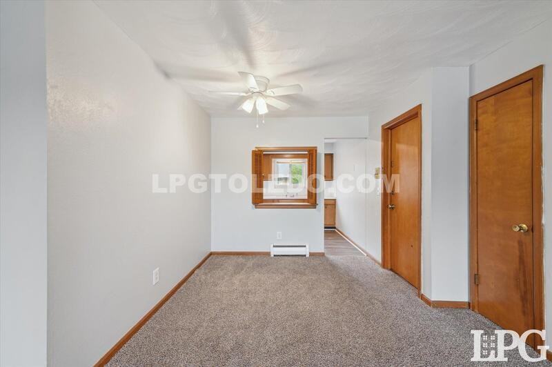 3310 Arlington Ave #4 - Photo 6 of 23