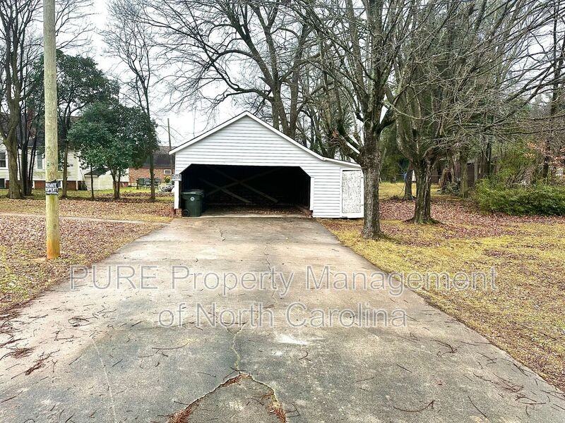 1402 S Main St - Photo 5 of 7