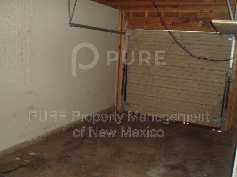 12916 Carrie Pl Se - Photo 4 of 19