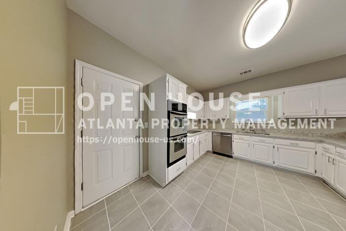 374 Oak Springs Dr - Photo 7 of 21