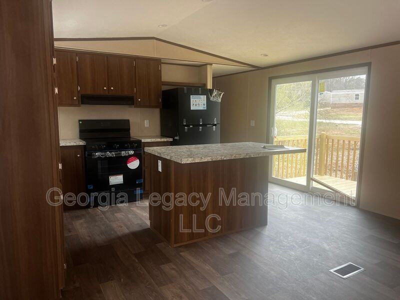 28 Shady Cir - Photo 5 of 12