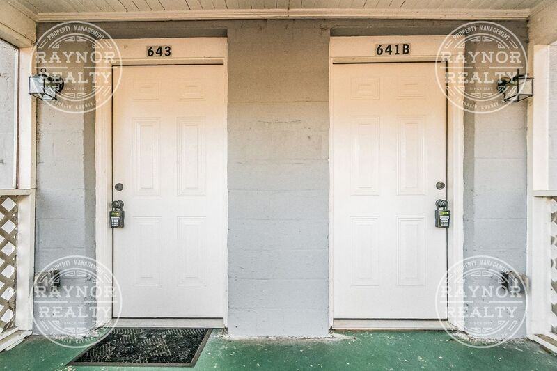 641 Kenwood St #641B - Photo 2 of 17