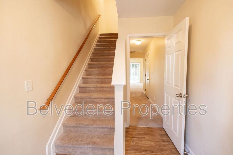 36 Ackland Dr - Photo 7 of 37