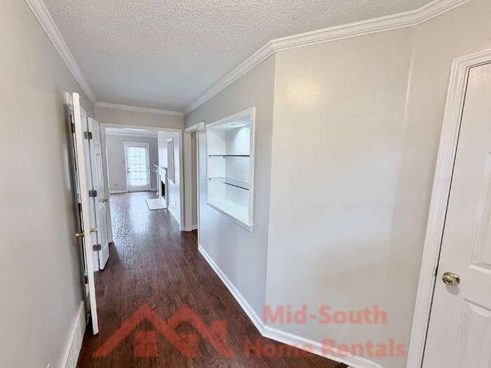 10075 Woodland Grove Dr - Photo 3 of 30