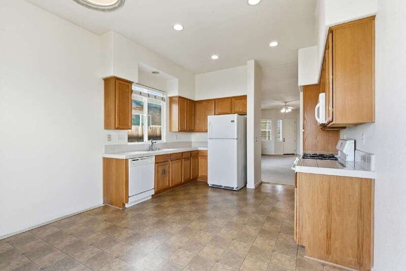 7991 Springarden Way - Photo 5 of 23