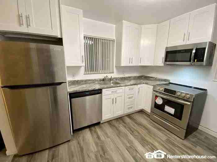 7231 Worley Dr - Photo 2 of 19