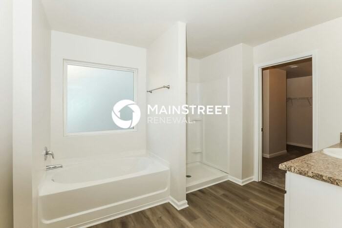 573 Emporia Loop - Photo 7 of 19