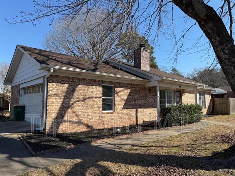 30 Old Orchard Dr - Photo 2 of 34