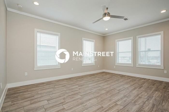 2124 Belzise Ter - Photo 4 of 18