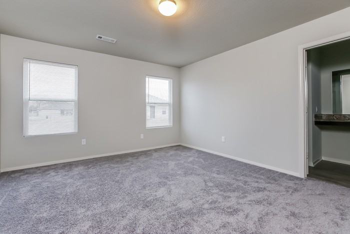 12309 Vision Ct - Photo 5 of 10