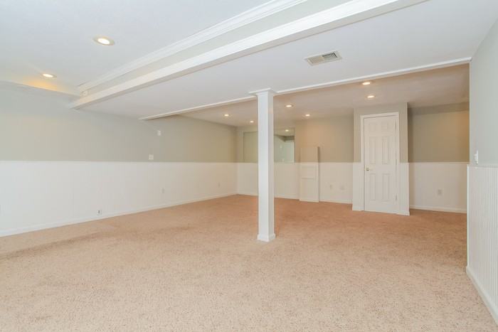 300 Mulberry Meadows Ct - Photo 5 of 10