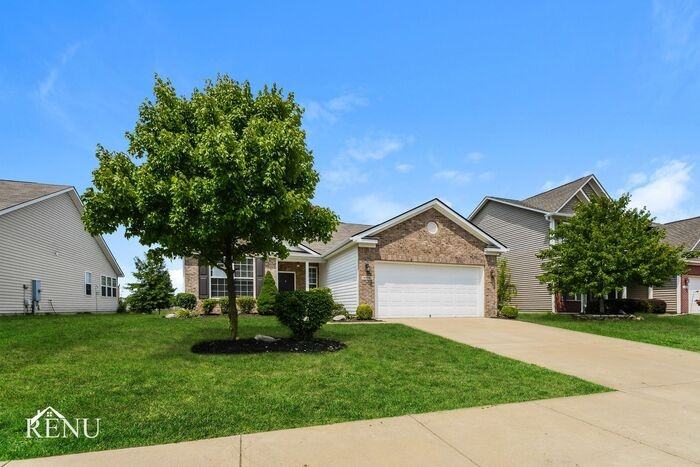 4258 Amesbury Pl - Photo 2 of 18