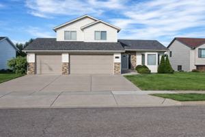 featured image of 2113 Santa Barbara Dr