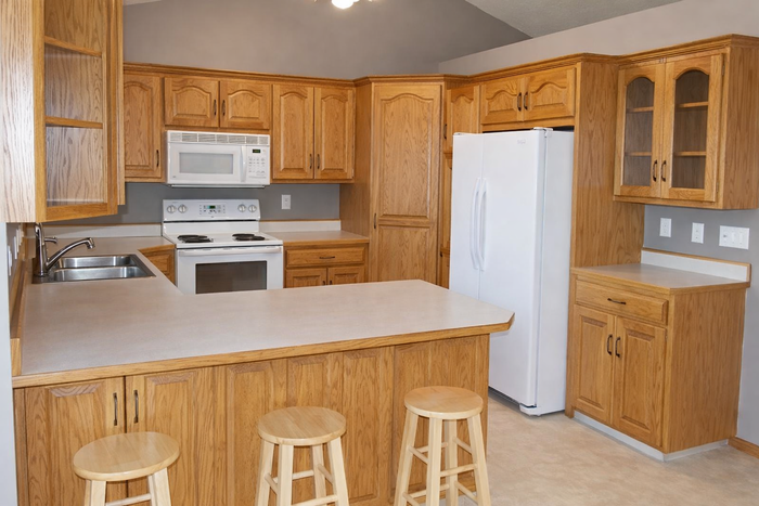 2113 Santa Barbara Dr - Photo 3 of 5